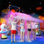 LINE Summer Fever – Mega Bucket (1)