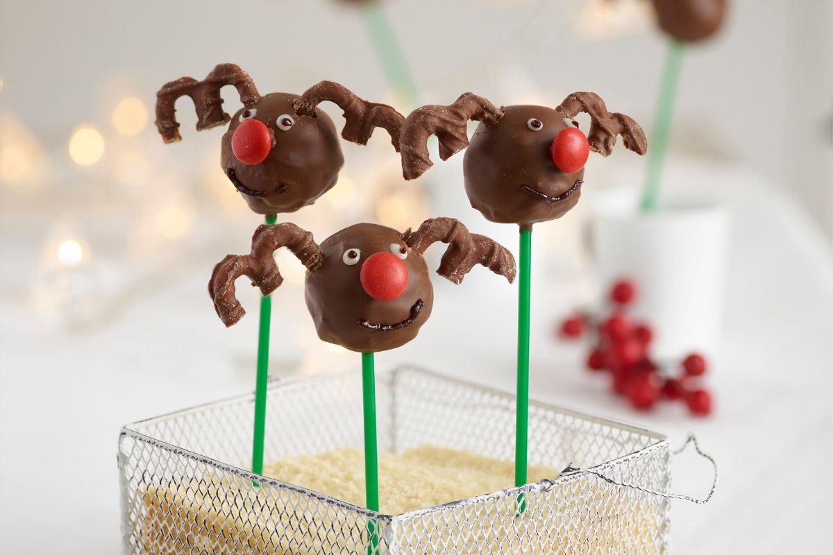 Reeindeer Cake pops by Annabel Karmel, recipe