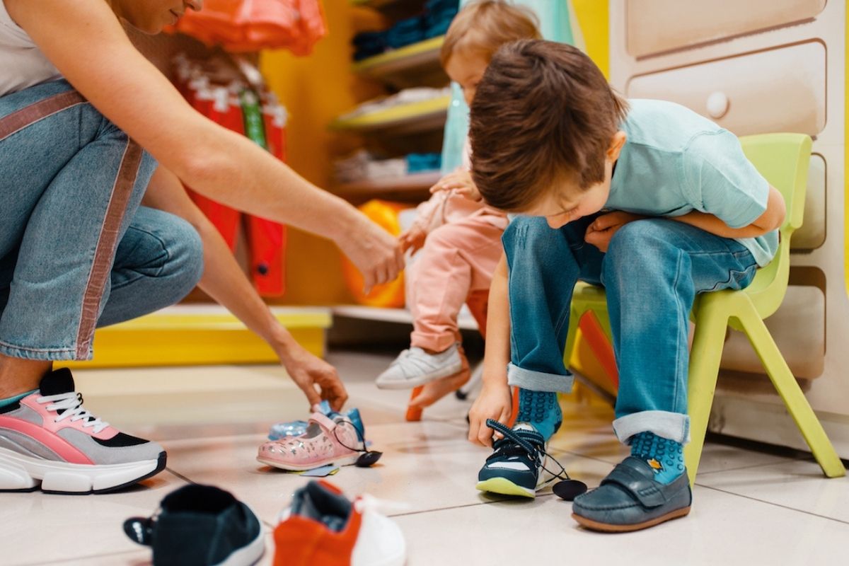 Why is it so important to get the correct size shoes for your children?