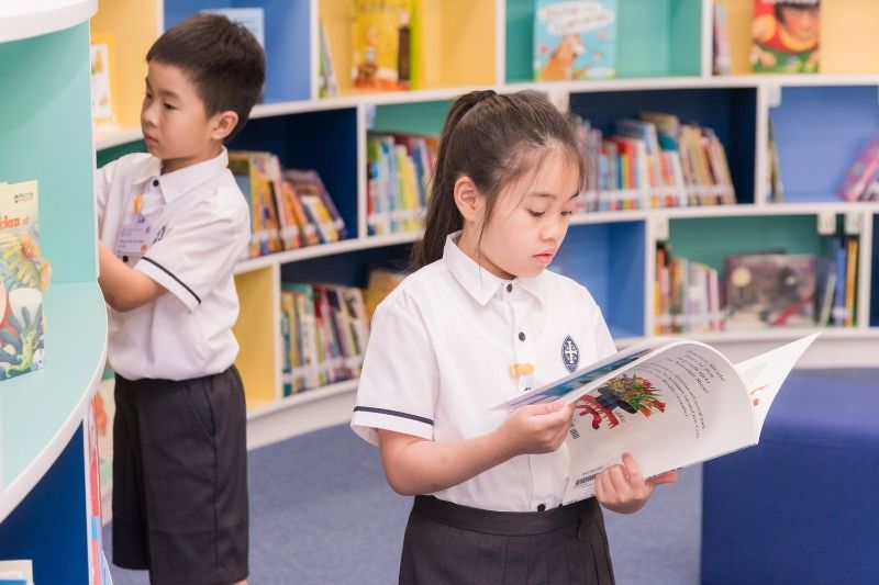 Students at Wycombe Abbey School Hong Kong reading in the library