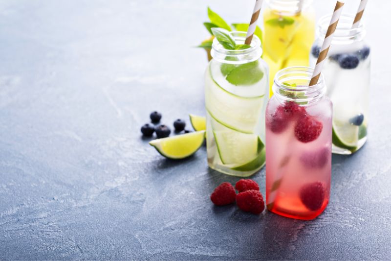 Water drinks with fruit
