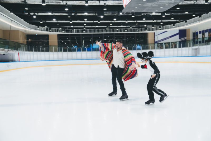 DB Ice Rink Halloween Fiesta